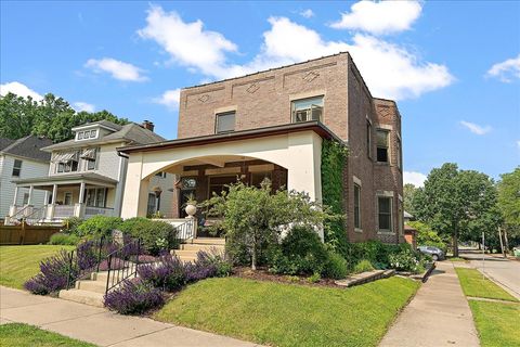 361 Wilcox Street Joliet IL 60435