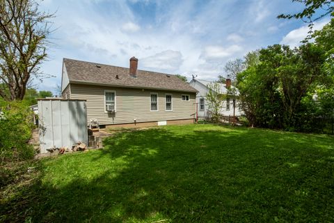 Tiny photo for 2207 W 51st Street, Davenport, IA 52806 (MLS # 12632986)