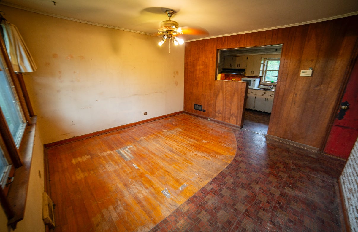 8919 W 95th Street