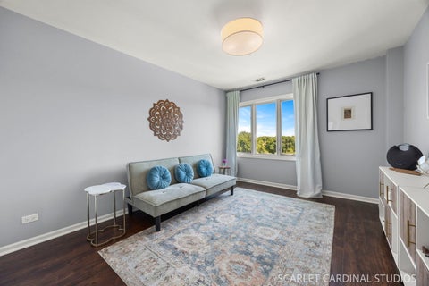 Tiny photo for 453 Raintree Drive #4D, Glen Ellyn, IL 60137 (MLS # 12704624)