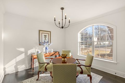 Tiny photo for 629 Kenwood Avenue, Libertyville, IL 60048 (MLS # 12572238)