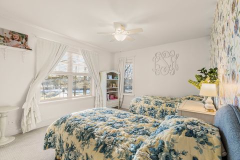 Tiny photo for 629 Kenwood Avenue, Libertyville, IL 60048 (MLS # 12572238)