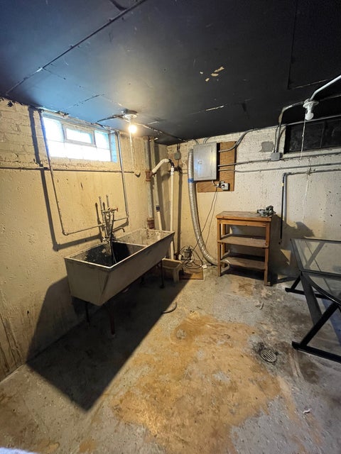 Tiny photo for 9258 S Parnell Avenue, Chicago, IL 60620 (MLS # 12686362)