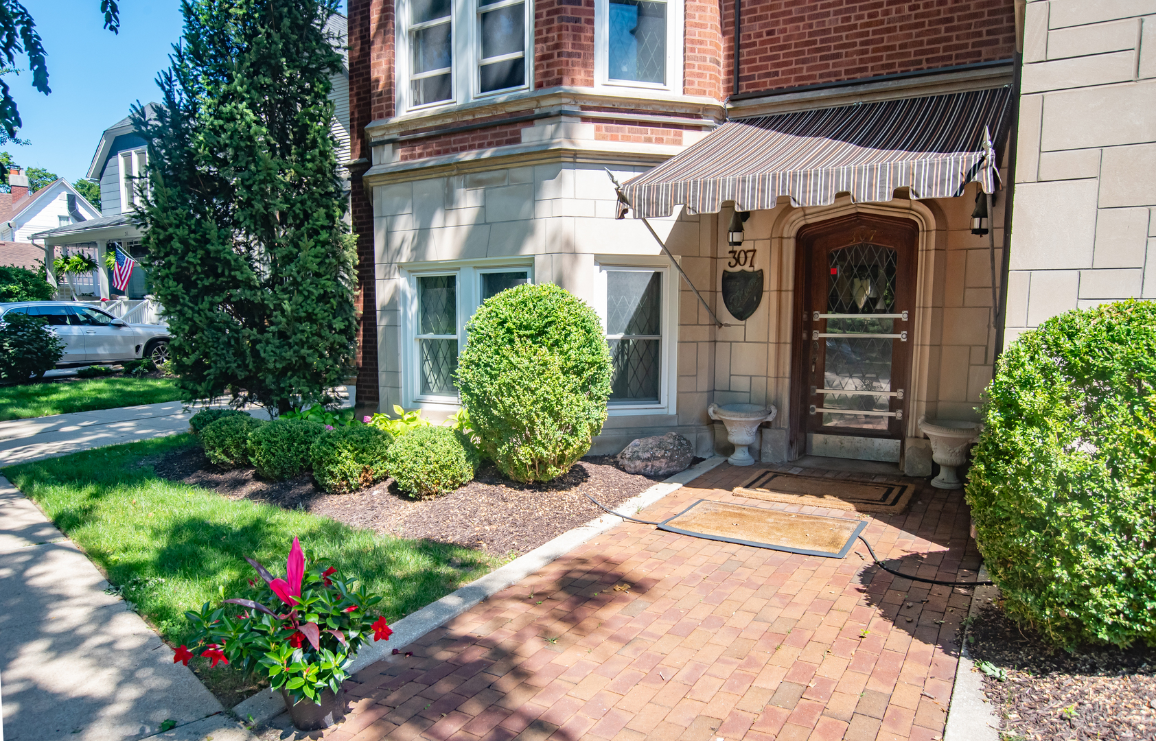 307 W Harris Avenue BB