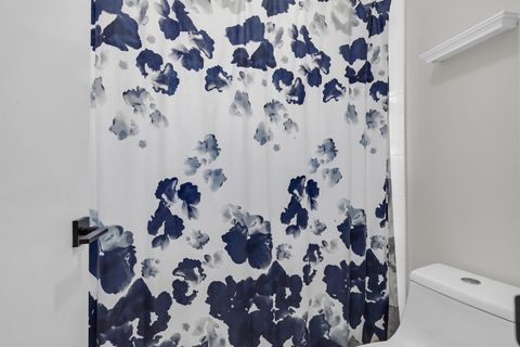 Tiny photo for 6870 N Northwest Highway #2F, Chicago, IL 60631 (MLS # 12605343)