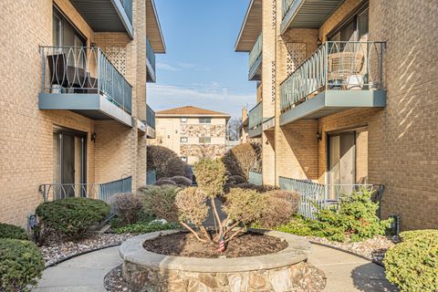 Tiny photo for 6870 N Northwest Highway #2F, Chicago, IL 60631 (MLS # 12605343)