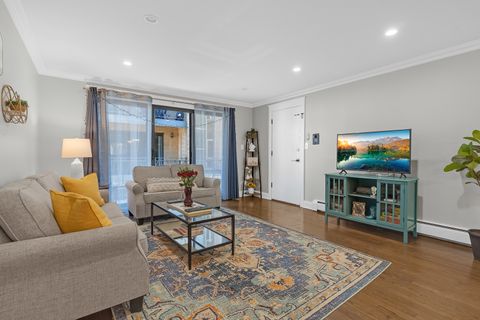 Tiny photo for 6870 N Northwest Highway #2F, Chicago, IL 60631 (MLS # 12605343)