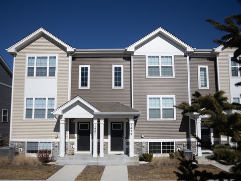 Photo of 1479 Yosemite Way, Pingree Grove, IL 60140 (MLS # 12583435)