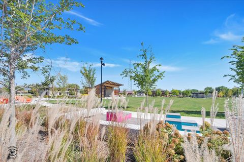 Tiny photo for 7 Bristol Green Grn, Bourbonnais, IL 60914 (MLS # 12479715)