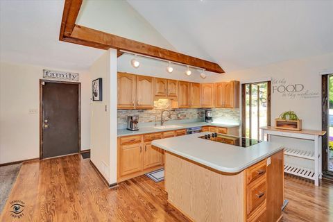 Tiny photo for 7 Bristol Green Grn, Bourbonnais, IL 60914 (MLS # 12479715)