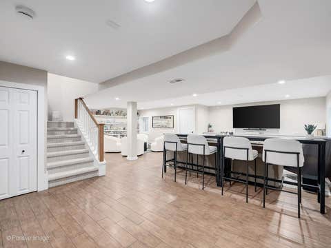 Tiny photo for 452 S HARVARD Avenue, Villa Park, IL 60181 (MLS # 12703929)