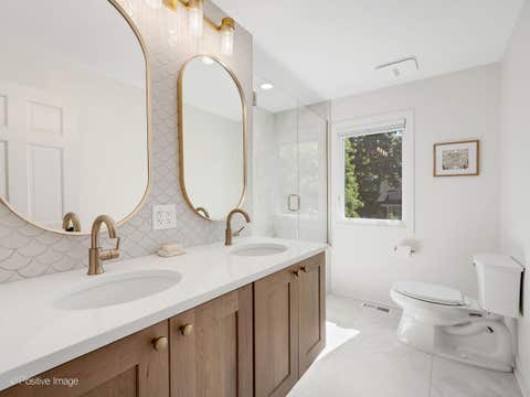 Tiny photo for 452 S HARVARD Avenue, Villa Park, IL 60181 (MLS # 12703929)