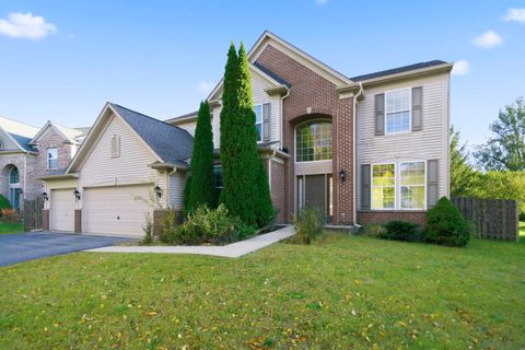 Photo of 402 Marshall Ash Street, Bolingbrook, IL 60490 (MLS # 12509069)