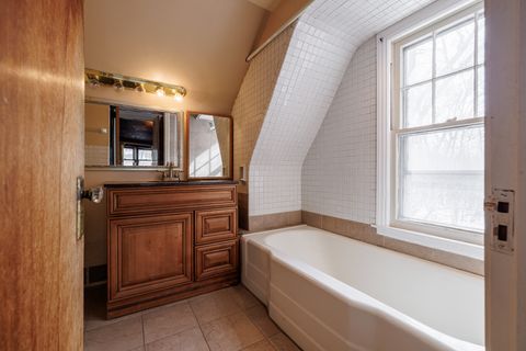 Tiny photo for 206 N Bonnie Brae Avenue, Elmhurst, IL 60126 (MLS # 12598639)