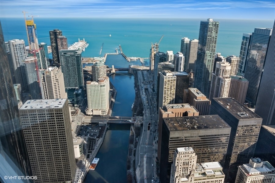 401 N Wabash Avenue 67F