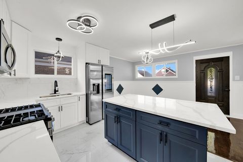 Tiny photo for 3813 W 78th Street, Chicago, IL 60652 (MLS # 12497577)