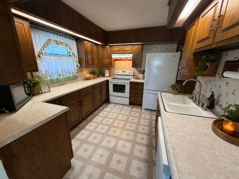 Tiny photo for 536 Dwight Street, Kewanee, IL 61443 (MLS # 12724657)