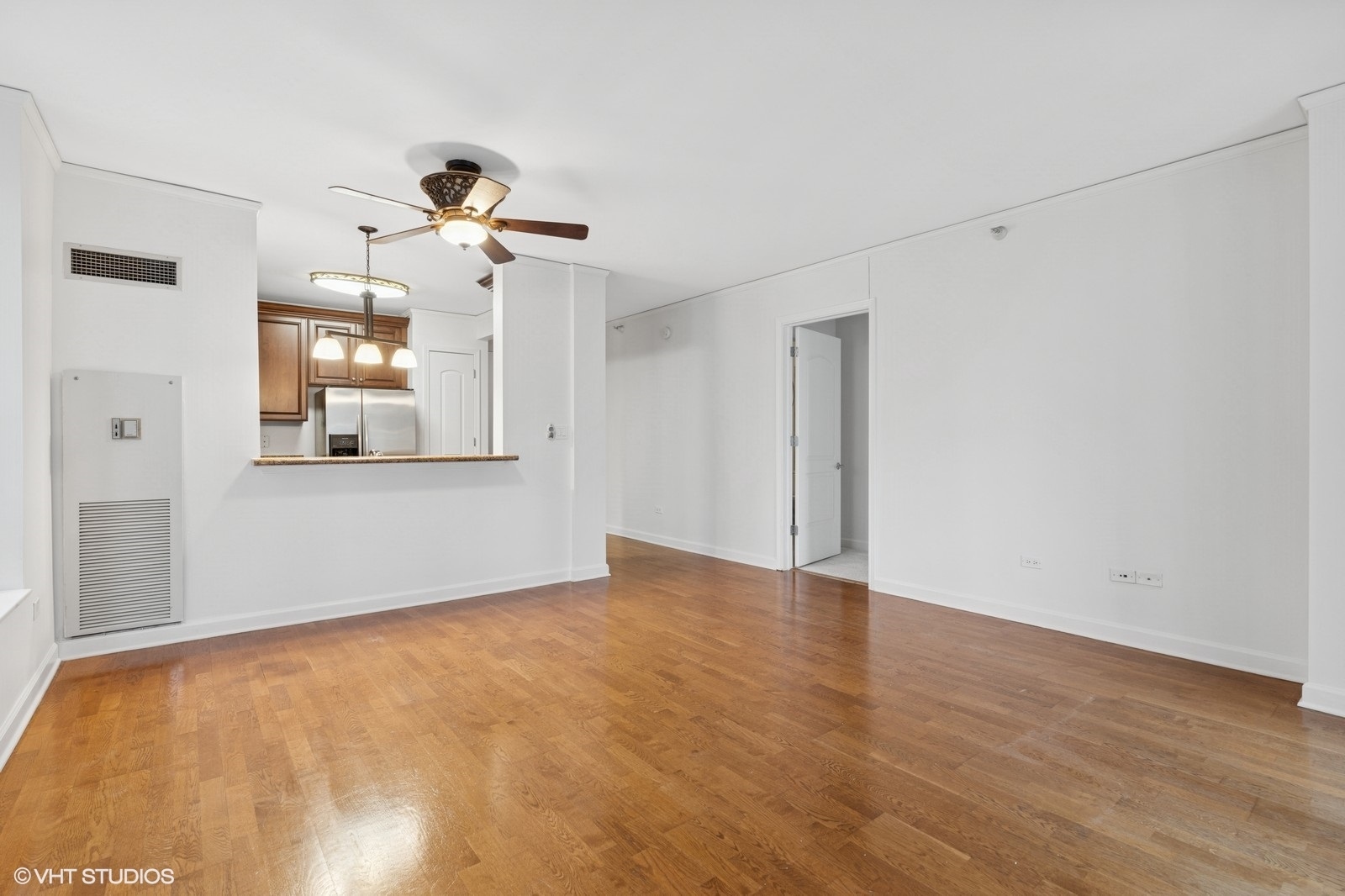 420 E Waterside Drive 1103