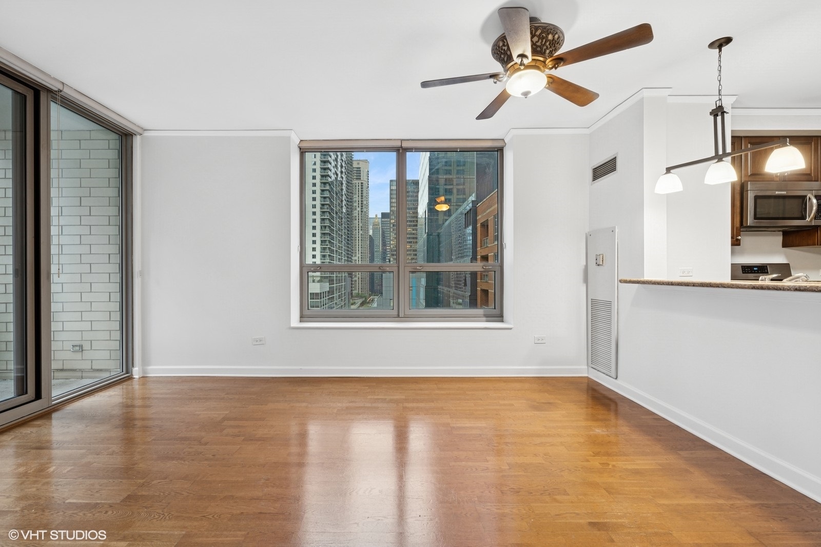 420 E Waterside Drive 1103