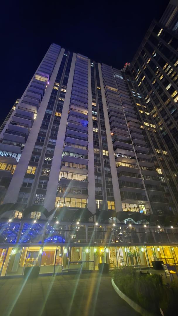 400 E RANDOLPH Street 921