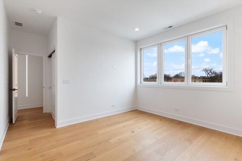 Tiny photo for 6414 N Francisco Avenue #101, Chicago, IL 60645 (MLS # 12559536)