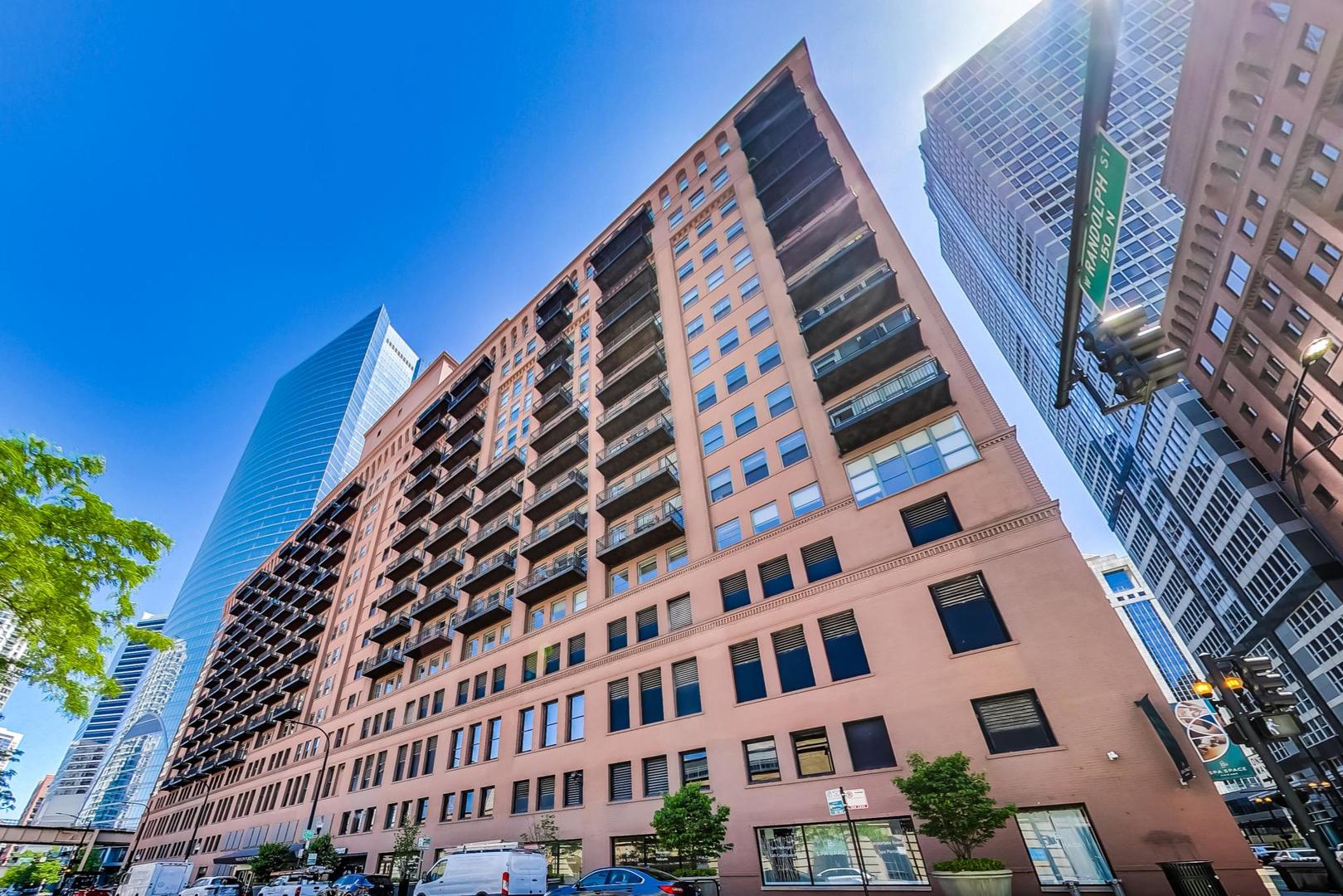 165 N Canal Street 1430