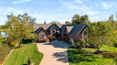 Photo of 19749 Josarah Court, Bloomington, IL 61705 (MLS # 12788516)
