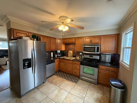 Tiny photo for 34326 N Birch Lane, Gurnee, IL 60031 (MLS # 12574615)