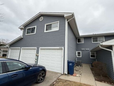 Photo of 34326 N Birch Lane, Gurnee, IL 60031 (MLS # 12574615)