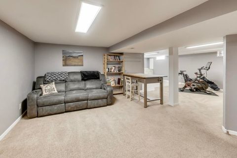 Tiny photo for 798 S Linden Avenue, Elmhurst, IL 60126 (MLS # 12617833)