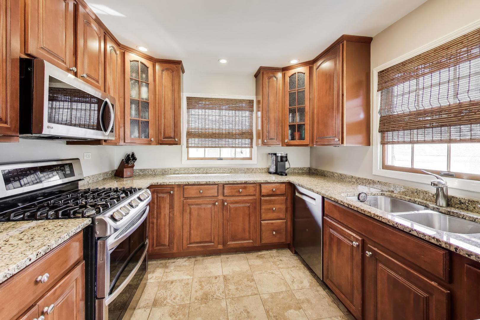 798 S Linden Avenue