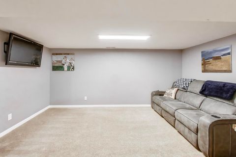 Tiny photo for 798 S Linden Avenue, Elmhurst, IL 60126 (MLS # 12617833)
