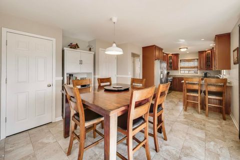 Tiny photo for 798 S Linden Avenue, Elmhurst, IL 60126 (MLS # 12617833)