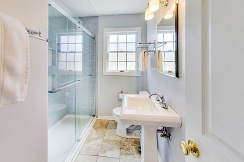 Tiny photo for 798 S Linden Avenue, Elmhurst, IL 60126 (MLS # 12617833)