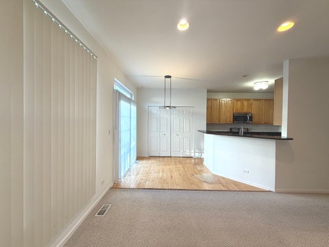 Tiny photo for 1129 Georgetown Way, Vernon Hills, IL 60061 (MLS # 12677143)