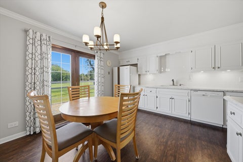 Tiny photo for 26553 S Woodlawn Avenue, Crete, IL 60417 (MLS # 12744158)