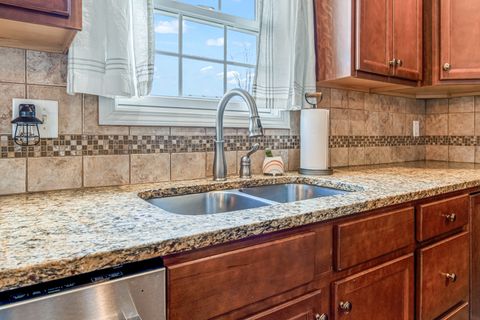 Tiny photo for 1302 Wicklow Drive, Bloomington, IL 61705 (MLS # 12591921)