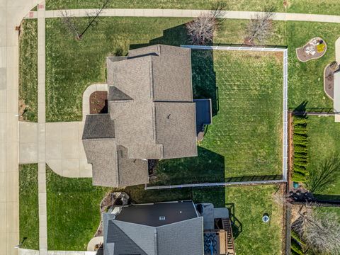 Tiny photo for 1302 Wicklow Drive, Bloomington, IL 61705 (MLS # 12591921)