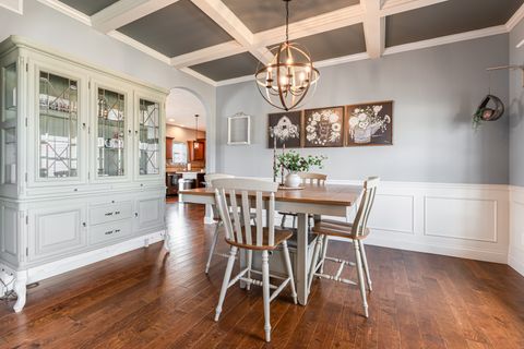 Tiny photo for 1302 Wicklow Drive, Bloomington, IL 61705 (MLS # 12591921)