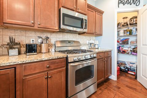 Tiny photo for 1302 Wicklow Drive, Bloomington, IL 61705 (MLS # 12591921)