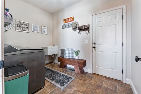 Tiny photo for 1302 Wicklow Drive, Bloomington, IL 61705 (MLS # 12591921)