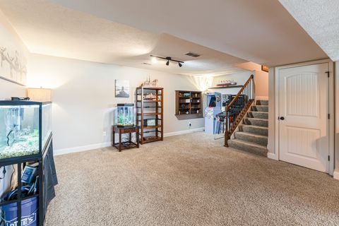 Tiny photo for 1302 Wicklow Drive, Bloomington, IL 61705 (MLS # 12591921)