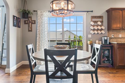 Tiny photo for 1302 Wicklow Drive, Bloomington, IL 61705 (MLS # 12591921)