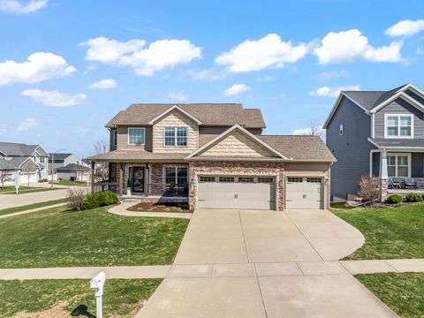 Photo of 1302 Wicklow Drive, Bloomington, IL 61705 (MLS # 12591921)