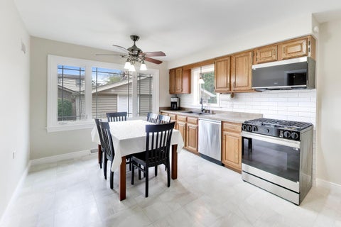 Tiny photo for 5022 N Busse Avenue, Chicago, IL 60656 (MLS # 12761489)