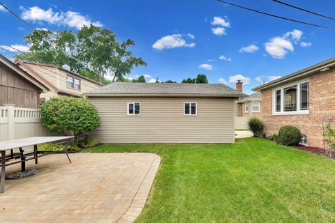 Tiny photo for 5022 N Busse Avenue, Chicago, IL 60656 (MLS # 12761489)