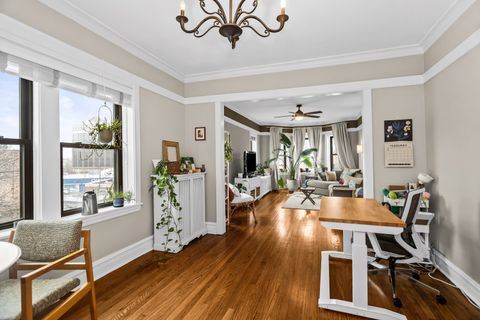 Tiny photo for 734 W BARRY Avenue #3S, Chicago, IL 60657 (MLS # 12590557)