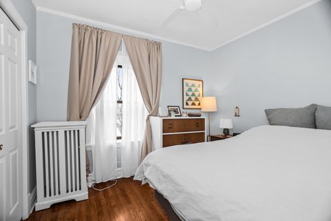 Tiny photo for 734 W BARRY Avenue #3S, Chicago, IL 60657 (MLS # 12590557)