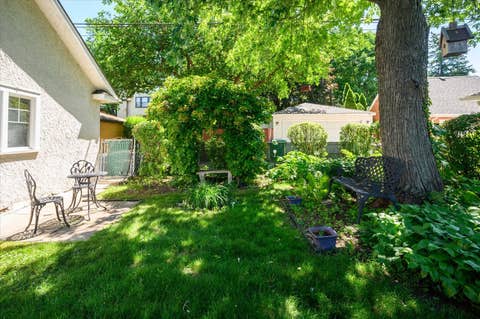 Tiny photo for 836 N Grove Avenue, Oak Park, IL 60302 (MLS # 12711294)