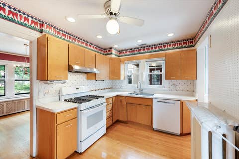 Tiny photo for 836 N Grove Avenue, Oak Park, IL 60302 (MLS # 12711294)